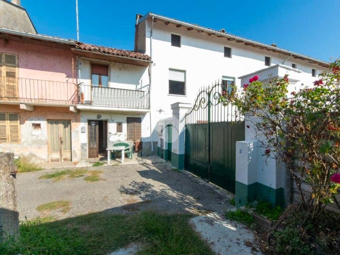 Casa trilocale in vendita in Via Guglielmo Marconi, Balzola
