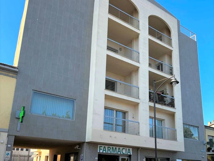 Appartamento trilocale in vendita in VIA VITTORIO VENETO OLBIA, Santa Maria, Olbia