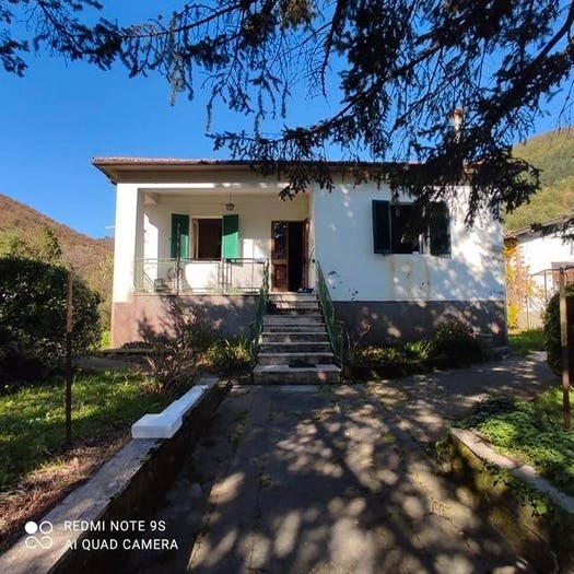 Casa con 6 locali in vendita in Centro, Minucciano