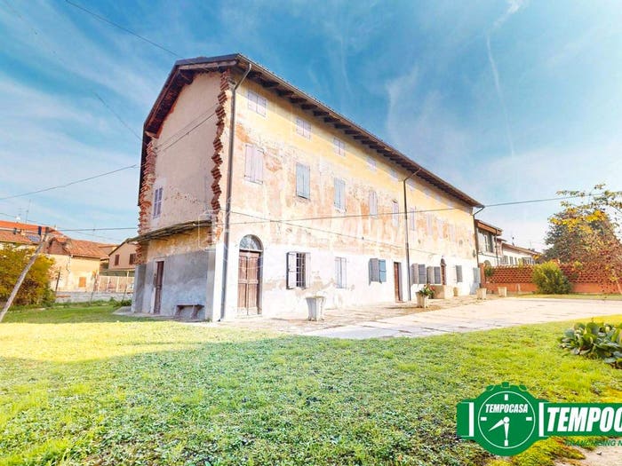 Casa con 6 locali in vendita in Vicolo Giuseppe Garibaldi, Mirabello Monferrato