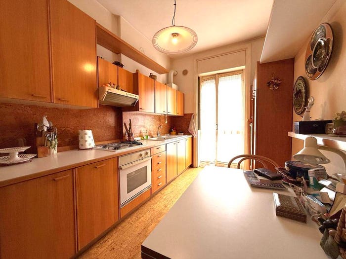 Appartamento trilocale in vendita in Canovine, Bergamo