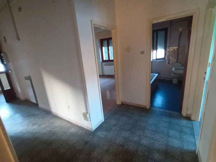 Appartamento con 5 locali in vendita in Sant'Anna, Lucca