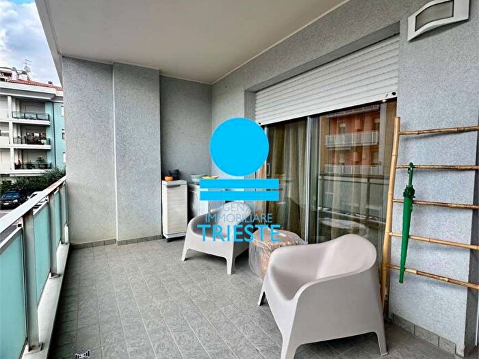 Appartamento trilocale in vendita in via san decenzio, Piazzale Giosuè Carducci, Pesaro