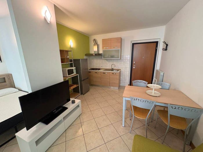 Appartamento monolocale in vendita in Via Bellinzona, Ponte Chiasso, Como