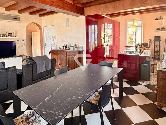 Appartamento con 5 locali in vendita in Lungomare Madonna del Loreto, Centro, Loano