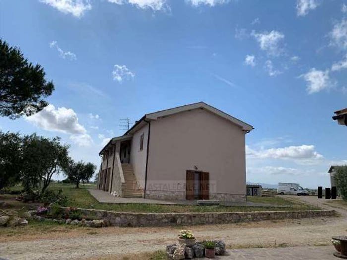 Casa con 6 locali in vendita in Strada Provinciale Amiatina, Orbetello