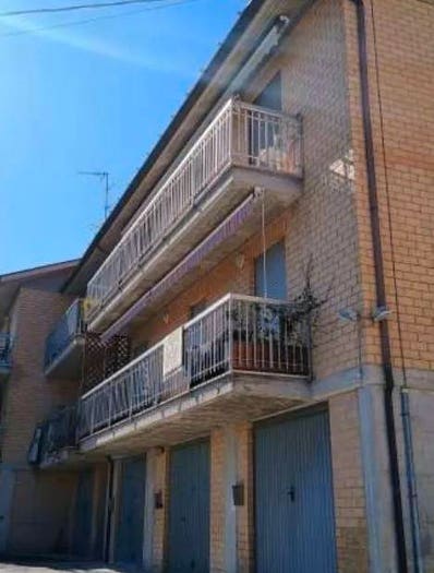 Appartamento con 5 locali in vendita in Passo San Ginesio MC Italia, Passo San Ginesio, San Ginesio