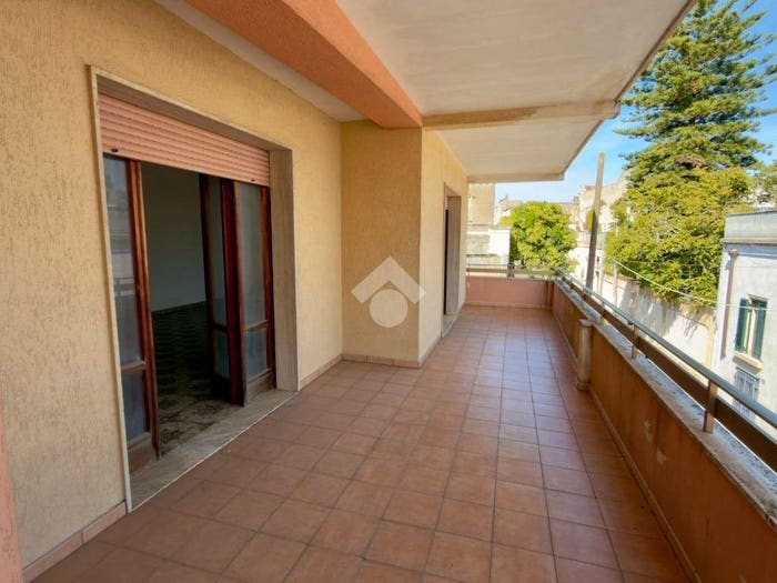 Casa con 5 locali in vendita in Via R Sigliuzzo, PresicceAcquarica