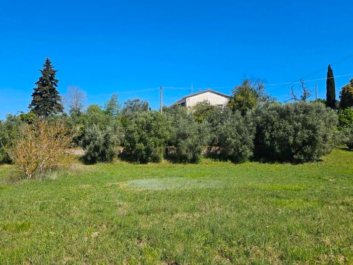 Casa con 6 locali in vendita in Via Matassina, Castellina Marittima