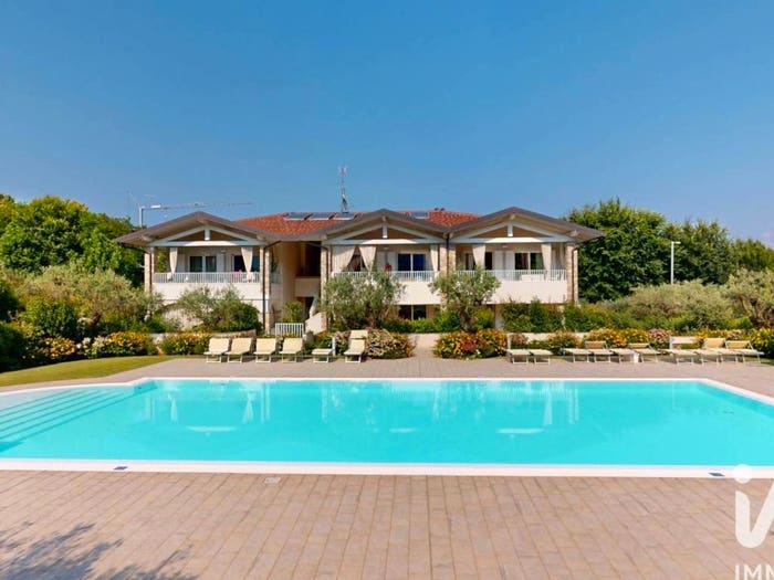 Casa con 6 locali in vendita in Via Belvedere, Centro, Padenghe sul Garda