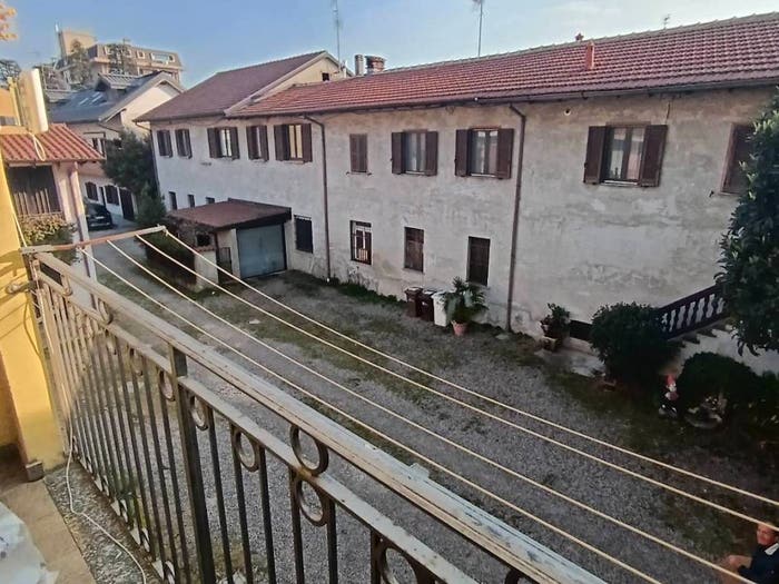 Appartamento bilocale in vendita in Via Novembre, Centro, Parabiago