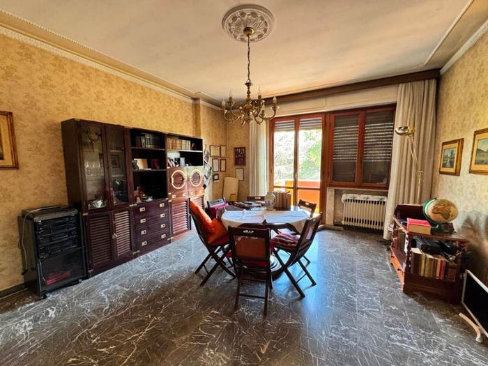 Appartamento con 5 locali in vendita in Via del Brennero, San Francesco, Pisa