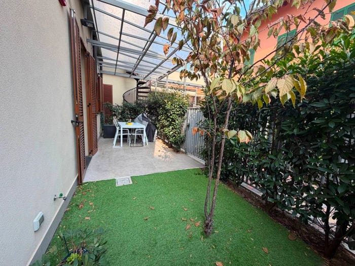 Appartamento trilocale in vendita in Viale Sarca, Ca' Granda, Milano