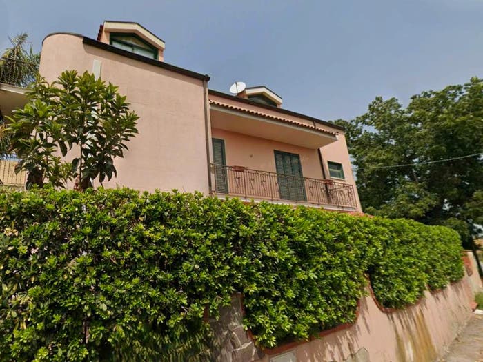 Casa con 6 locali in vendita in Stretto Bartolella, Barcellona Pozzo di Gotto