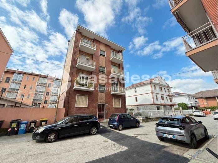 Appartamento trilocale in vendita in Via Giosuè Carducci, Mappano