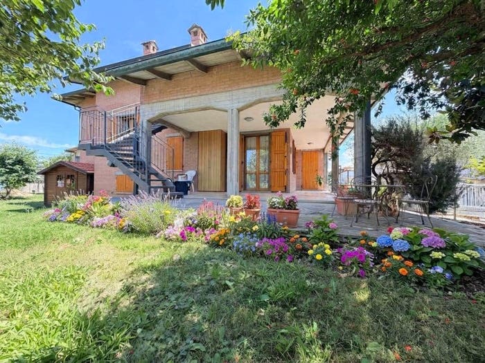 Casa con 6 locali in vendita in Via guido rossa, Centro, Formigine
