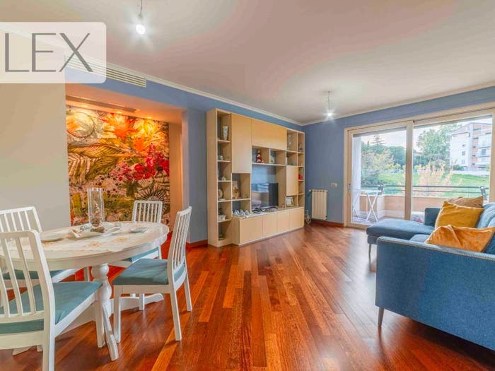 Appartamento trilocale in vendita in Viale dei Colli Portuensi, Colli Portuensi Casaletto, Roma