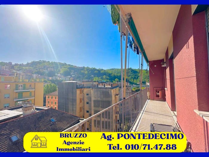 Appartamento trilocale in vendita in Via Isocorte, Pontedecimo, Genova