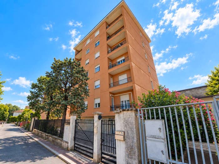 Appartamento trilocale in vendita in Viale Rimembranze, Vedano al Lambro