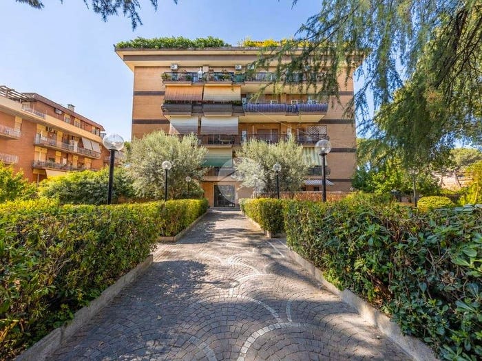 Appartamento trilocale in vendita in Via monte gran paradiso, Colleverde, Guidonia Montecelio