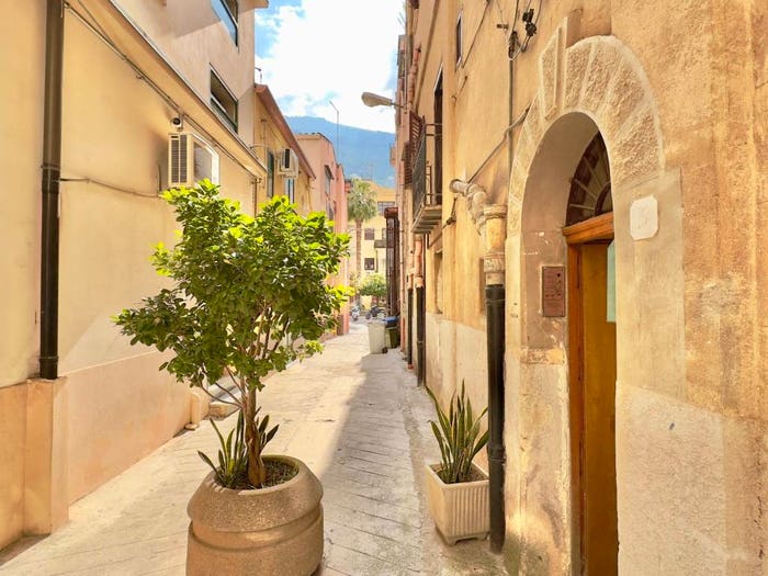 Appartamento trilocale in vendita in Via Silvio Bocconi, Centro, Altofonte