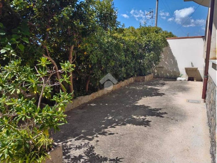 Appartamento bilocale in vendita in Via Cristoforo Colombo, Centro, Minturno