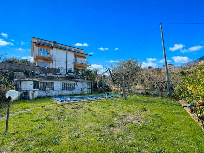 Casa con 5 locali in vendita in Via Gaetano Cinque, Centro, Cava de' Tirreni