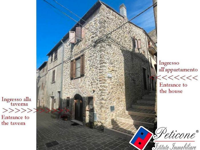 Appartamento quadrilocale in vendita in Via Carioli, Giove