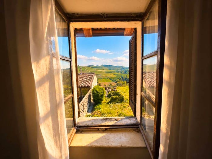 Casa quadrilocale in vendita in Via Rabajà, Barbaresco
