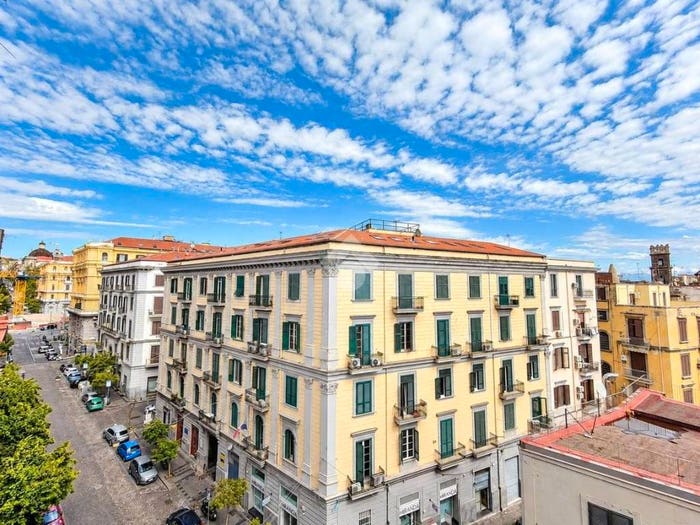 Appartamento quadrilocale in vendita in Via duomo, Borgo Orefici, Napoli