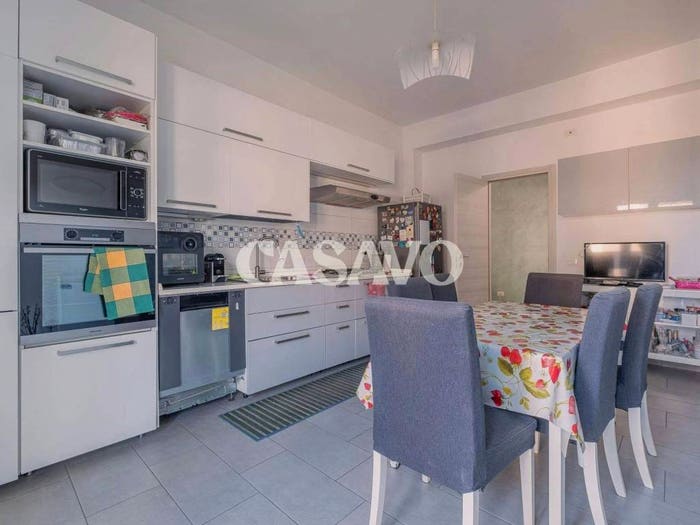 Appartamento con 5 locali in vendita in Via di Rocca Cencia, Rocca Cencia, Roma