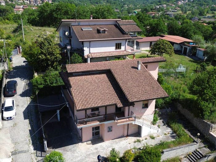 Casa quadrilocale in vendita in Via Colle Antico, Centro, Ceccano