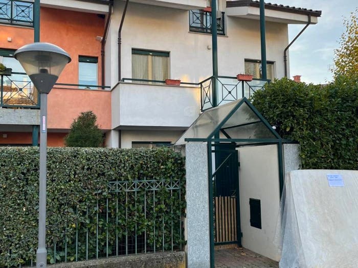 Casa con 6 locali in vendita in Via Durando, Centro, Caraglio