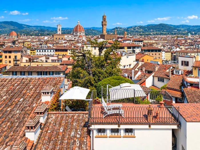 Appartamento con 6 locali in vendita in San Niccolò, Firenze