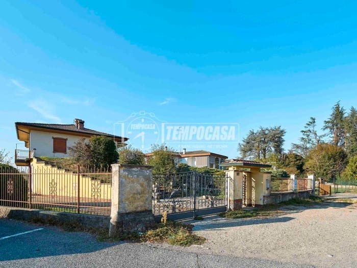 Casa con 6 locali in vendita in Via Persico, Santa Cristina, Cremona