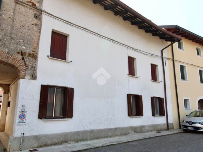 Casa trilocale in vendita in Via Canonica, Centro, Bicinicco