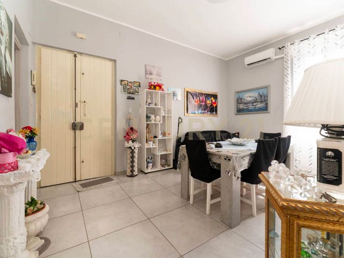 Appartamento trilocale in vendita in Via Nuovalucello, Nuovalucello Leonardo Da Vinci, Catania