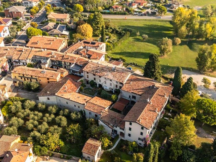 Appartamento bilocale in vendita in Via Giuseppe Mazzini, Centro, San Felice del Benaco