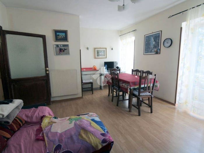 Appartamento trilocale in vendita in Via belvedere, Catino, Poggio Catino