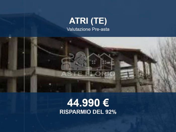 Casa con 5 locali in vendita in Contrada Cona, Centro, Atri