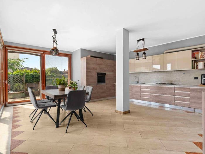 Casa trilocale in vendita in Via Pietro Nenni, Giovenzano, Vellezzo Bellini