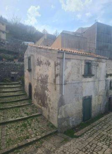 Casa in vendita in Via Gracco, Buccheri