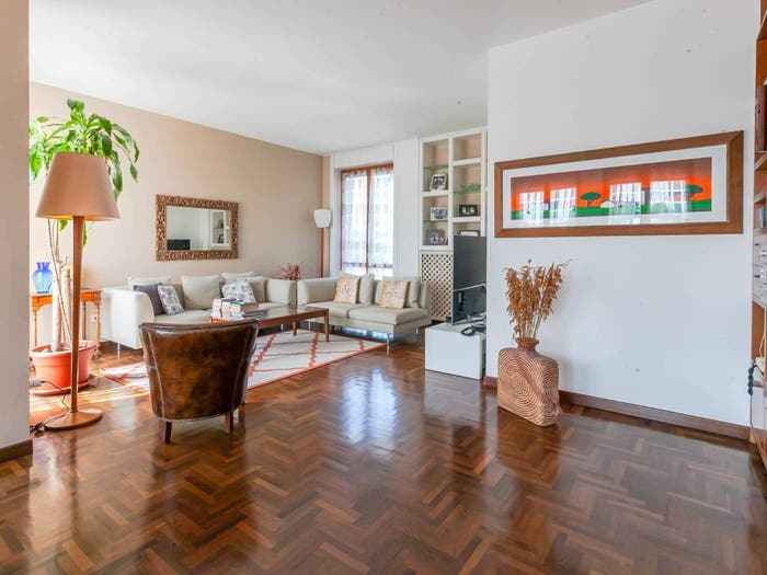 Appartamento con 5 locali in vendita in Piazza Esquilino, San Siro, Milano