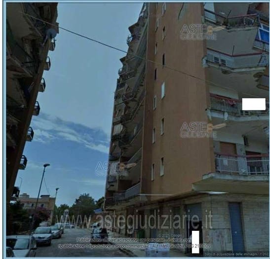 Appartamento quadrilocale in vendita in Via s razzino, Mondragone