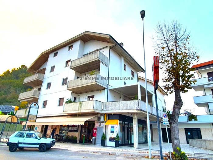 Casa trilocale in vendita in VIA SALARIA INFERIORE, Ascoli Piceno