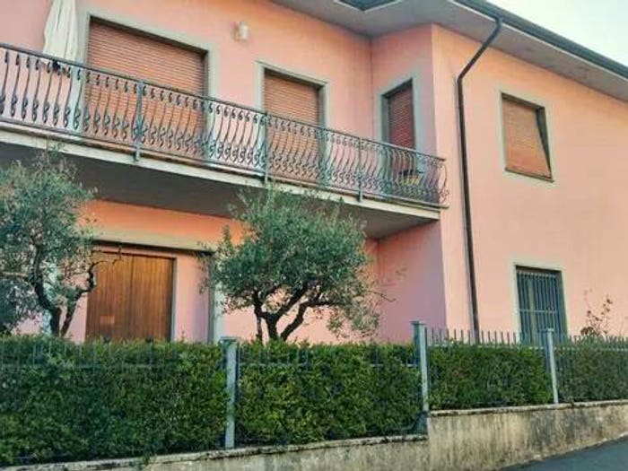 Casa con 6 locali in vendita in Via Aulla, Ceserano, Fivizzano
