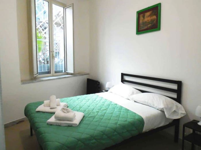 Appartamento trilocale in affitto in Via Salvatore Trinchese, Tribunali, Napoli