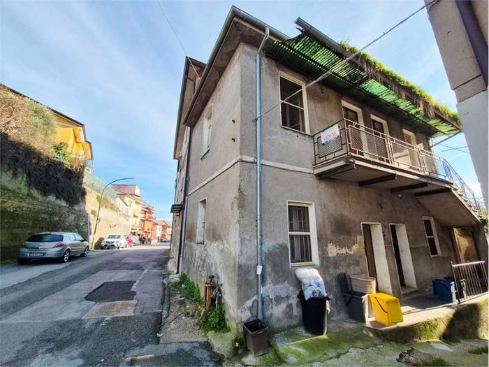 Casa con 6 locali in vendita in Anitrella Chiaiamari, Monte San Giovanni Campano