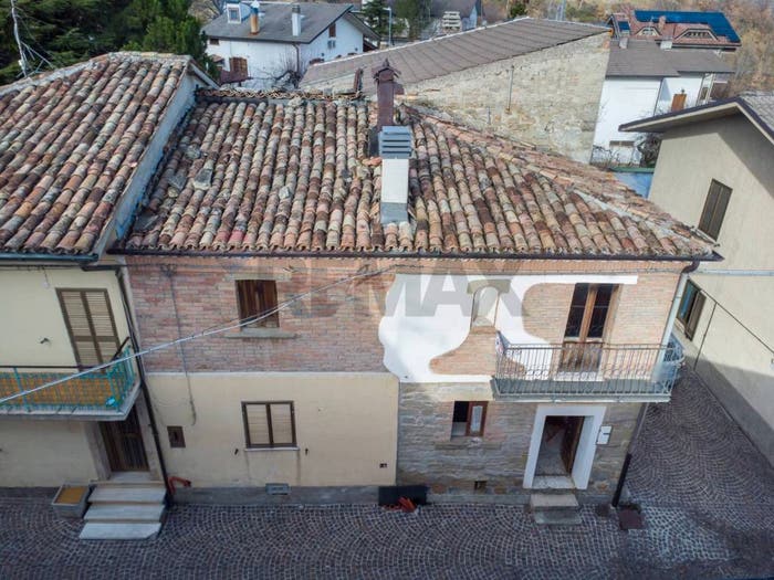 Casa quadrilocale in vendita in paranesi, Rocca Santa Maria