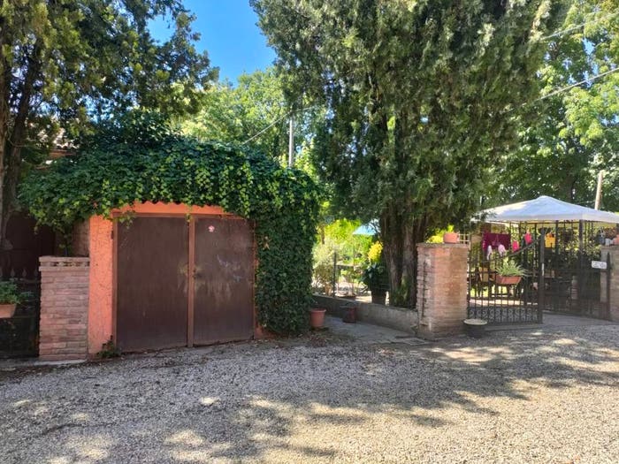 Casa con 5 locali in vendita in Via Argenta, Argenta
